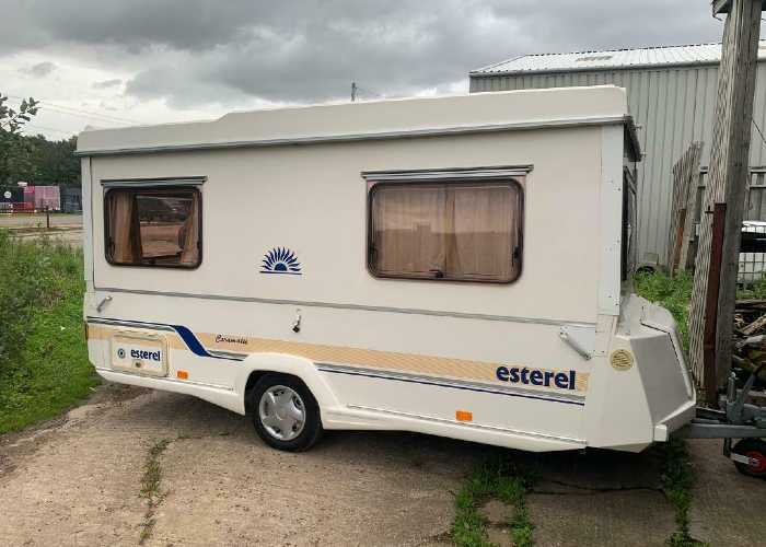 The esterel folding caravan models: the perfect way to explore the world
